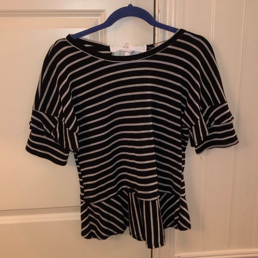Black and White top